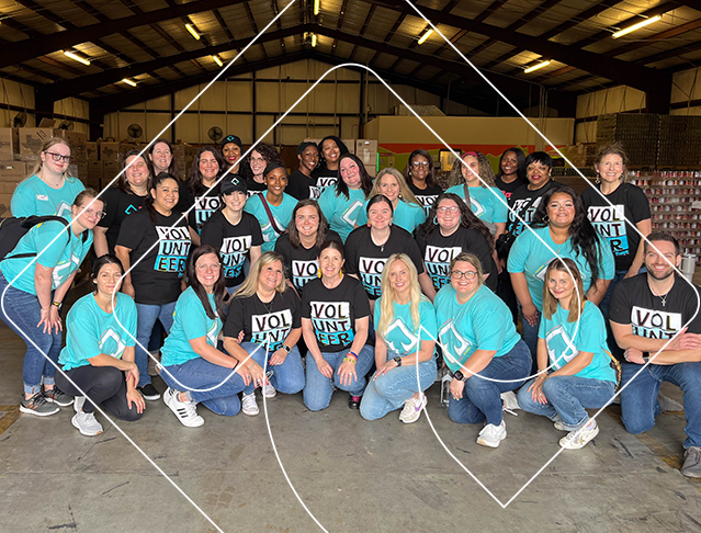 Volunteer homepage image with rrow